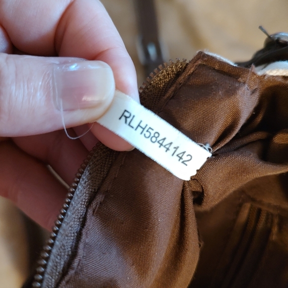 Relic Floral Crossbody Bag with Multicolor Design 9.5"X9.5" - Picture 7 of 9